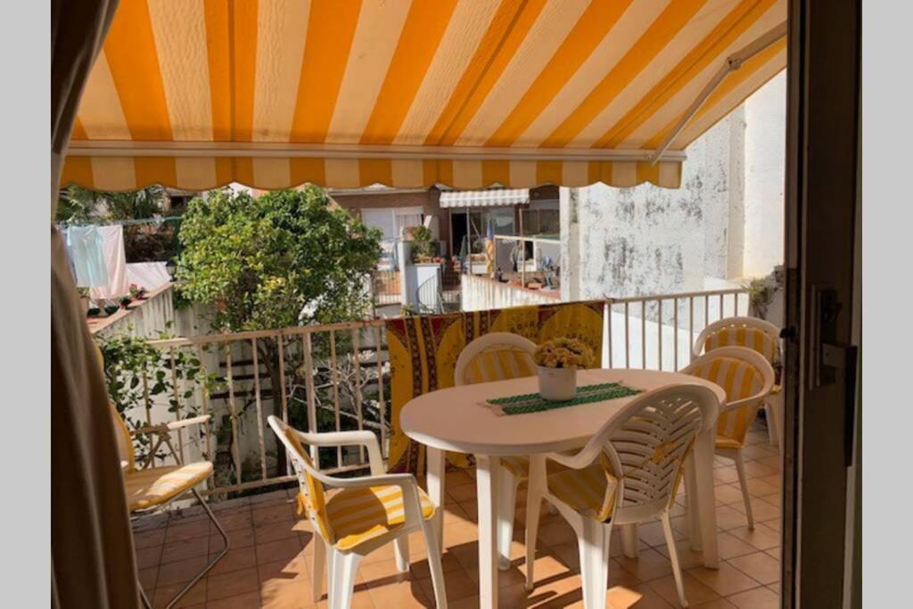 Calella Playa Apartamento Exterior foto